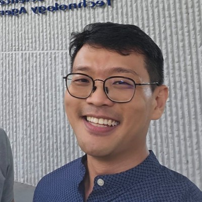 Ang Pau Huang, Edwin
